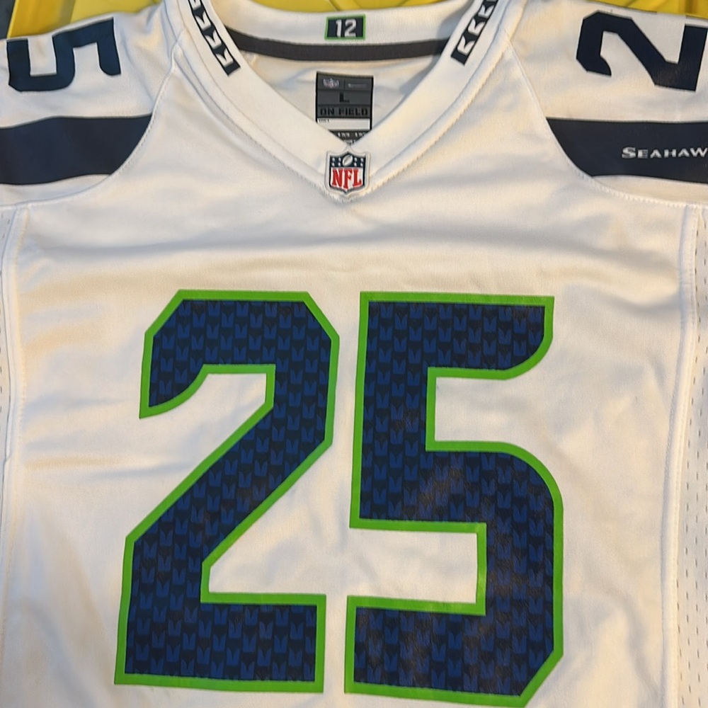 Seahawks Jersey’s bundle - Picture 7 of 7